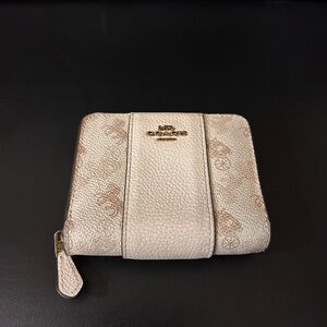 Coach Billfold Wallet with Horse and Carriage Print beige and brown zipper